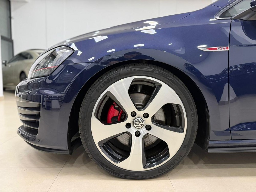 Volkswagen GOLF 5P 2,0 TSI Gti — foto 8